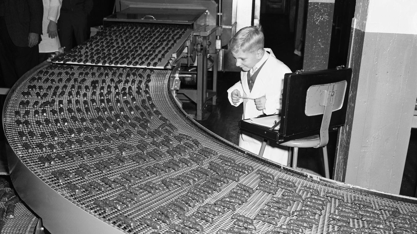 Chicago, the former candy capital of the world, is losing factories