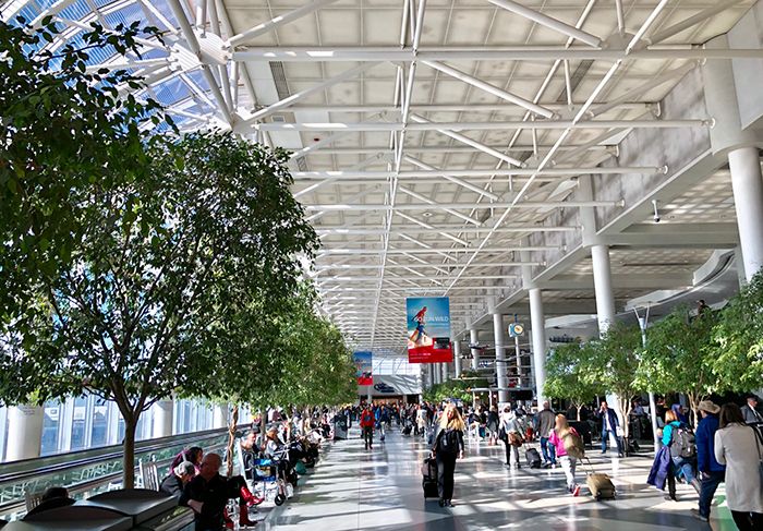 airport in charlotte