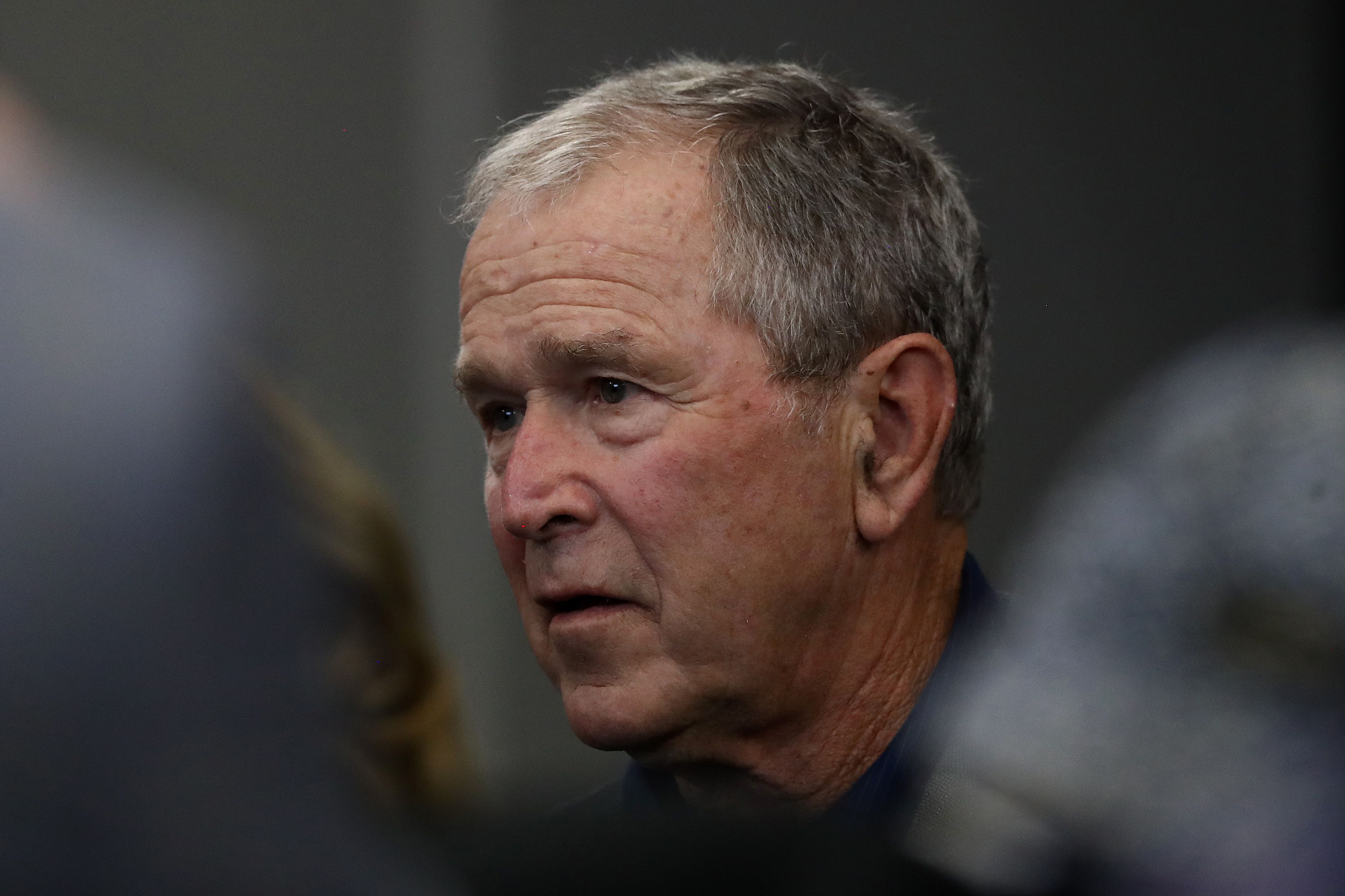 Former President Bush urges country to unite to overcome the coronavirus