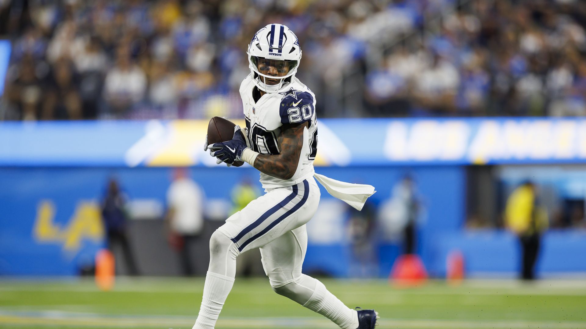 Running back Tony Pollard