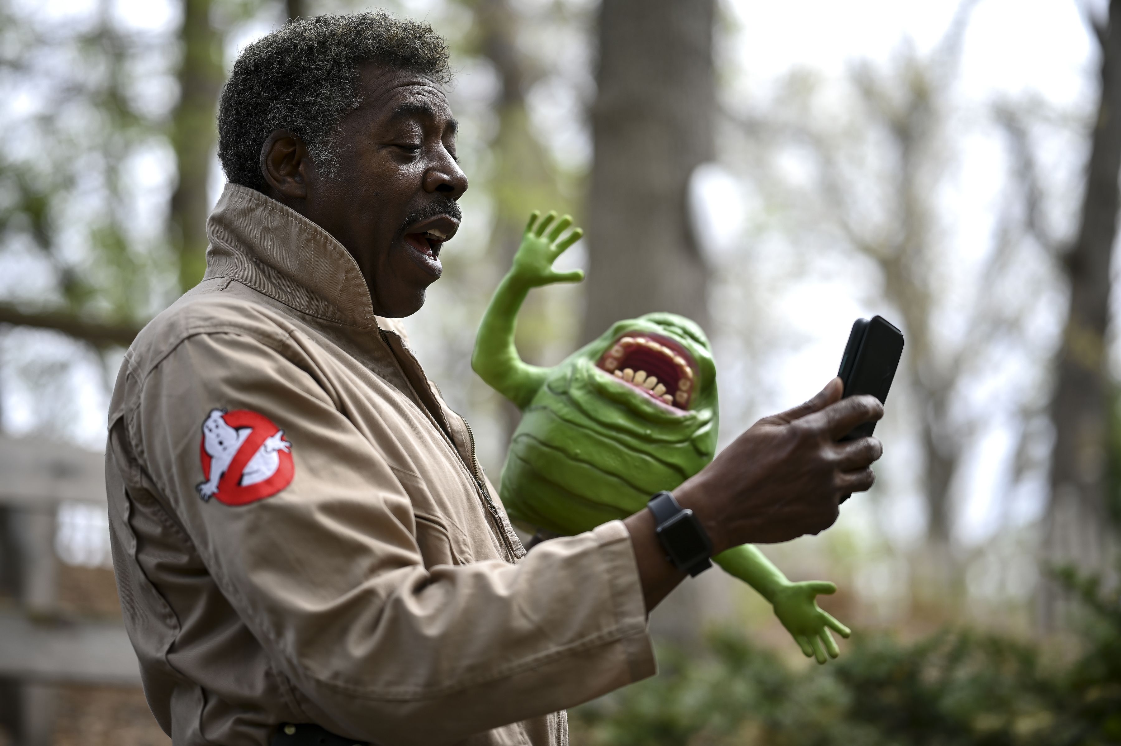 Ernie Hudson poses with his Ghostbusters outfit. 