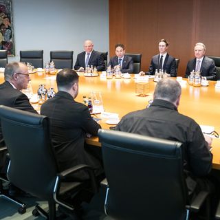 Ukraine and U.S. divided over territory after intense negotiations