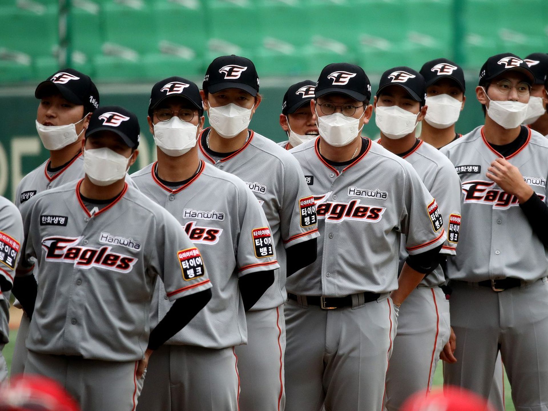 Recapping the first week of South Korean Baseball