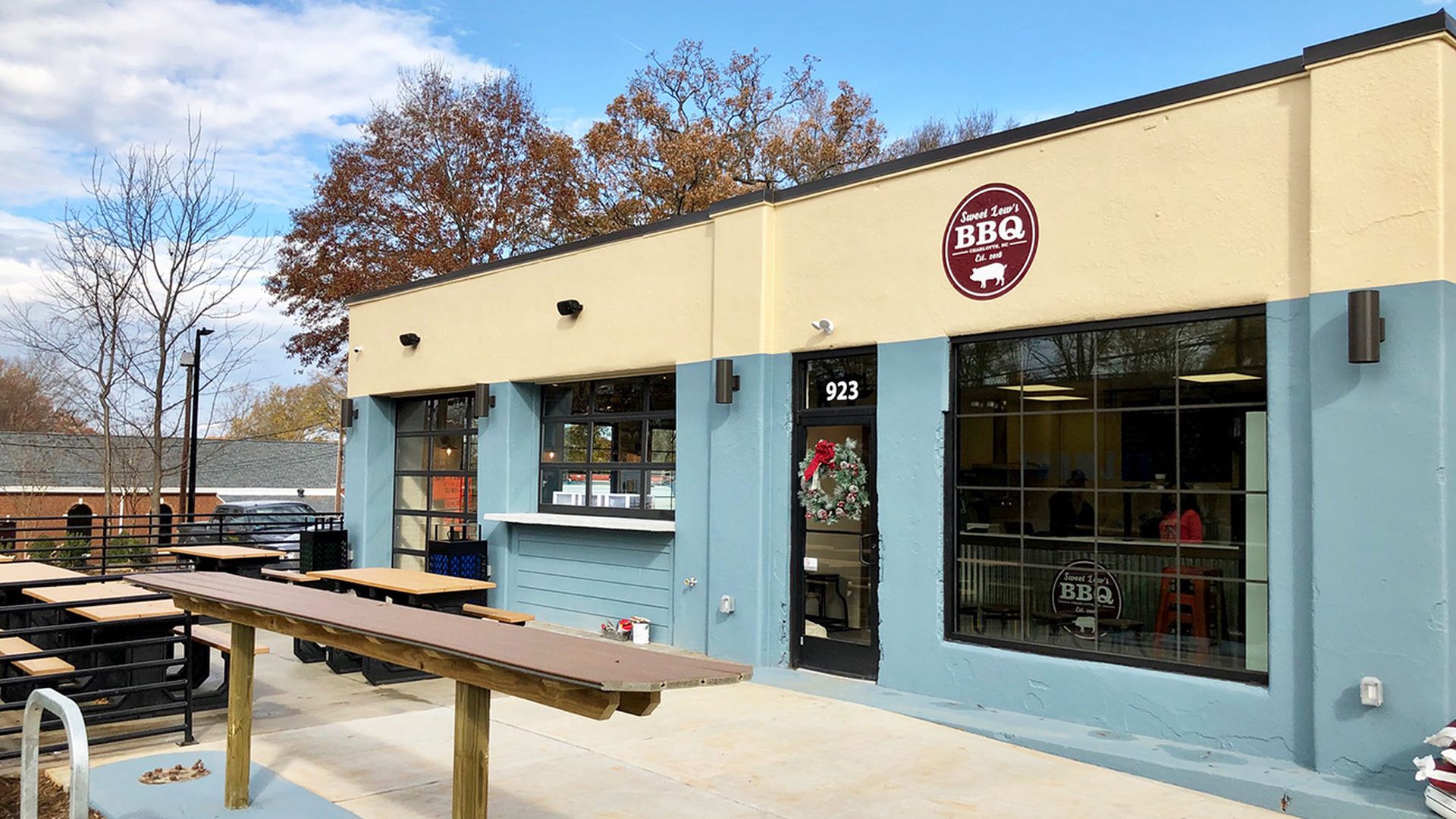 sweet-lew's-bbq-charlotte-belmont