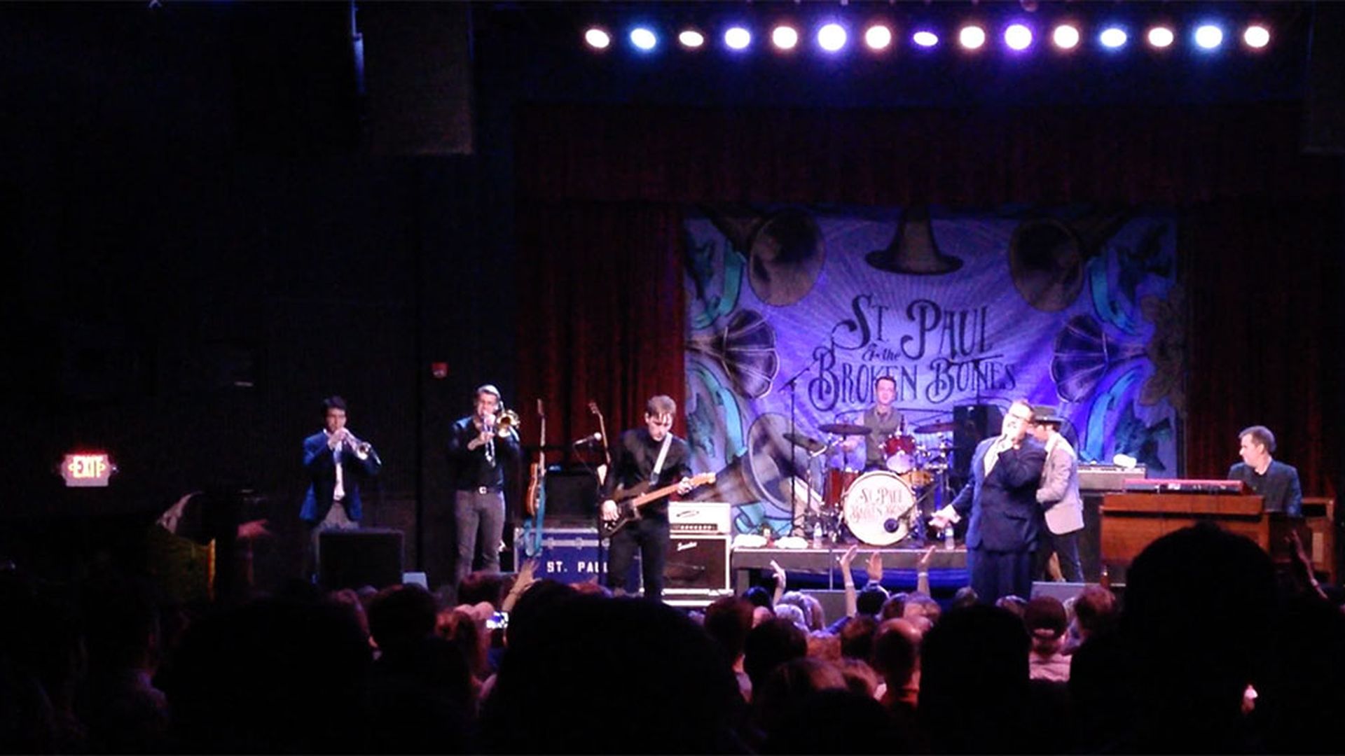 charlotte-april-live-music