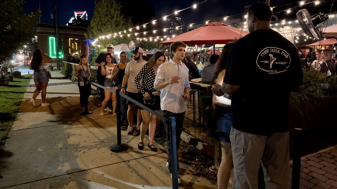 College grads descend on Charlotte, packing U-Hauls and bars