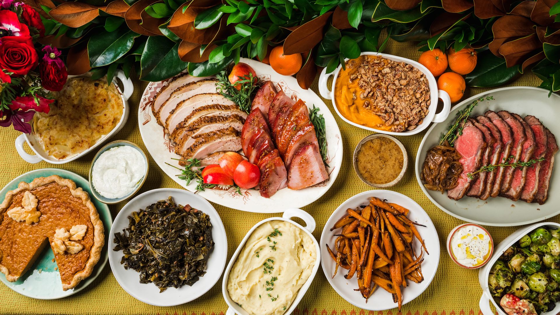 thanksgiving dinner spread