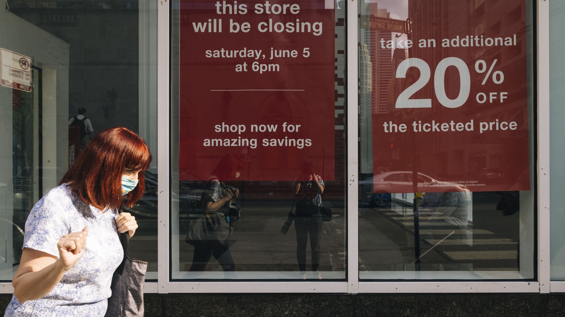 A store closing sign in Chicago in May 2021.