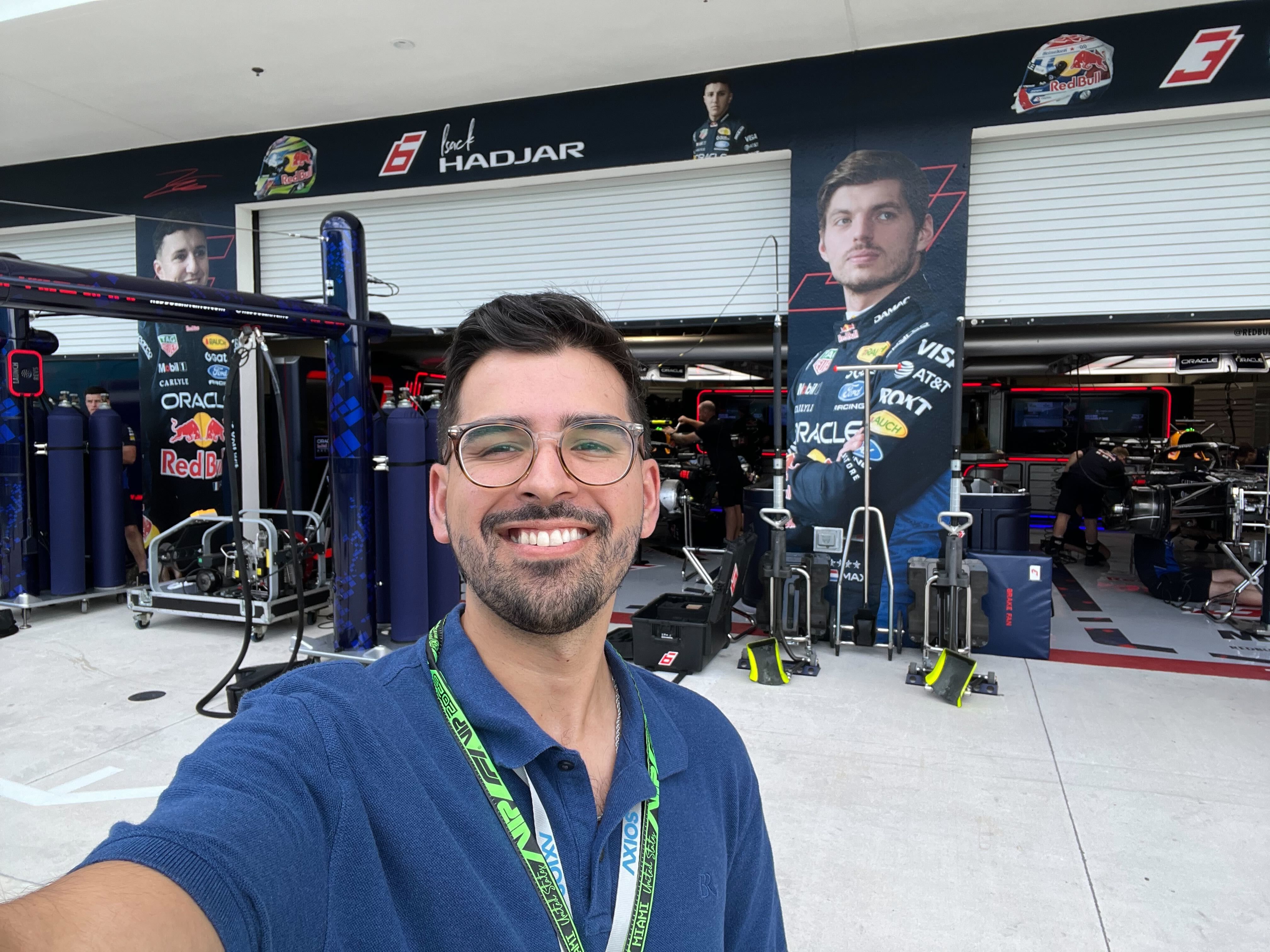 Selfie: Martin Vassolo/Axios