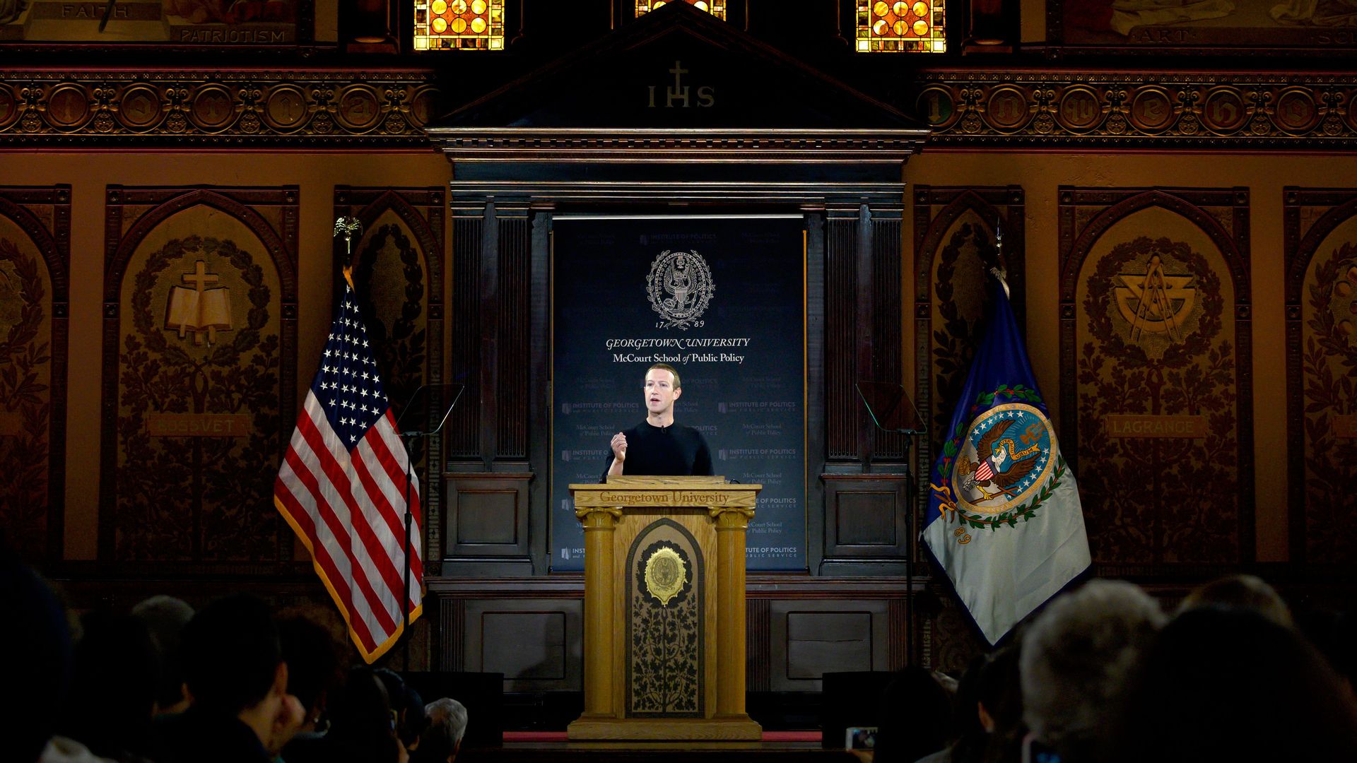 Mark Zuckerberg speaking to students at Georgetown