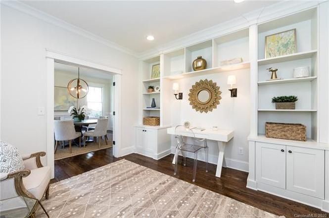 2627 IDLEWOOD CIRCLE office