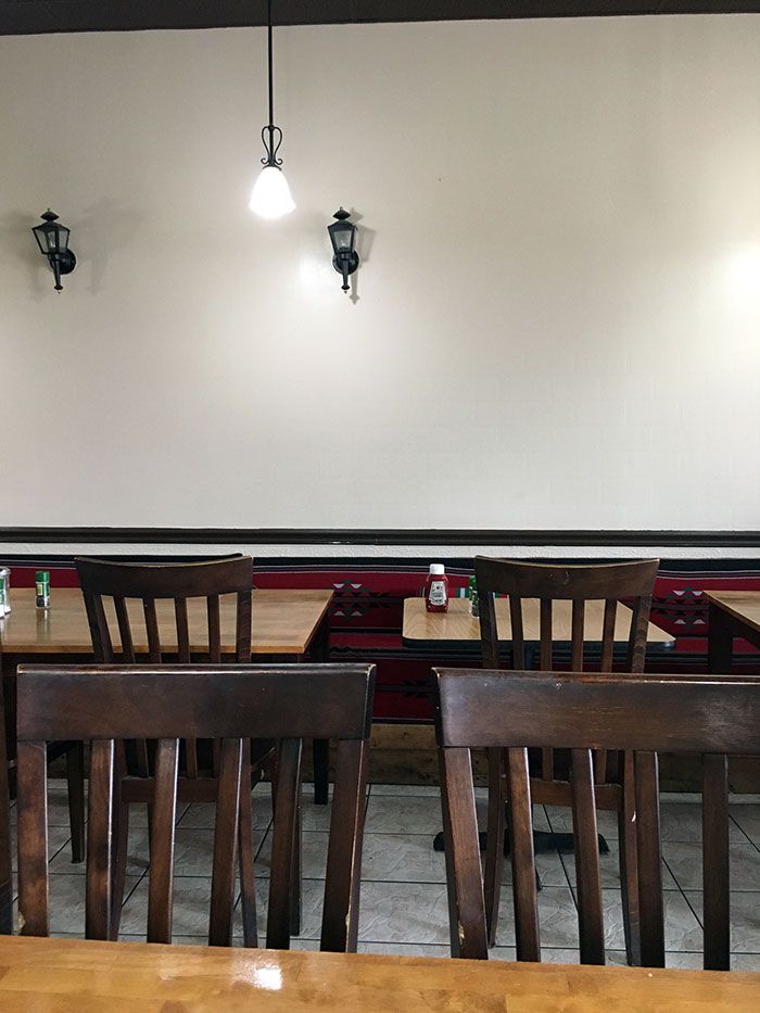 inside-jasmine-grill-charlotte-restaurant