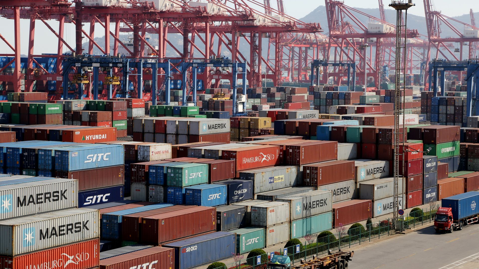 shipping containers in china