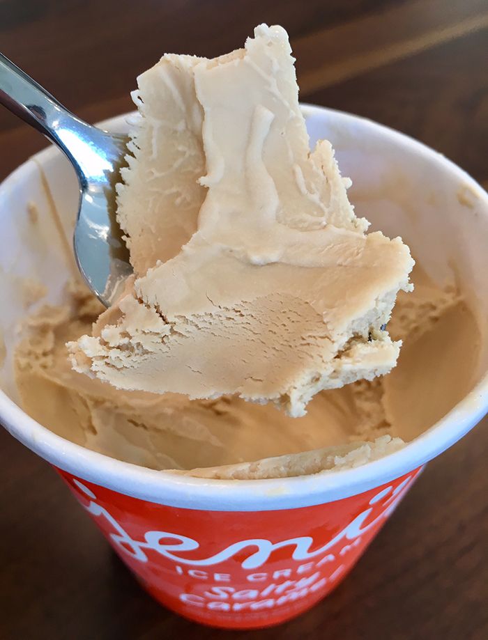 salted-caramel-jeni's-ice-cream-charlotte-south-end