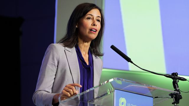 FCC chairwoman asks that automakers be subject to a domestic abuse law