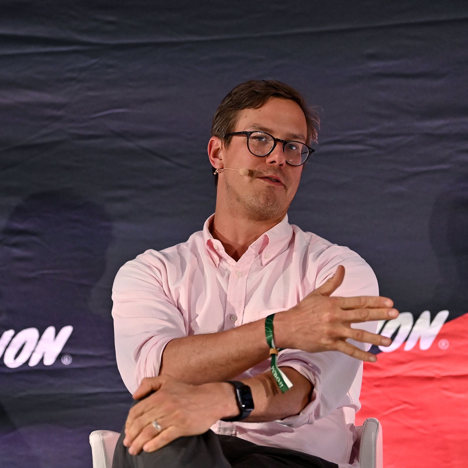 Business Insider global editor-in-chief Nicholas Carlson to step down