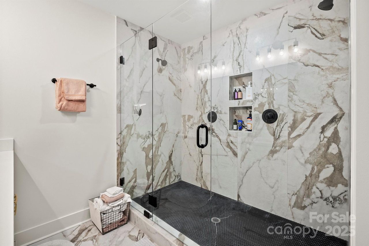 house for sale in charlotte