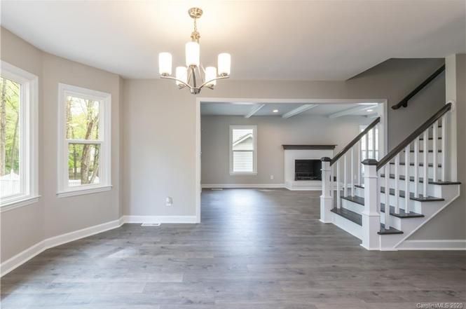 10949 Painted Tree Rd interior