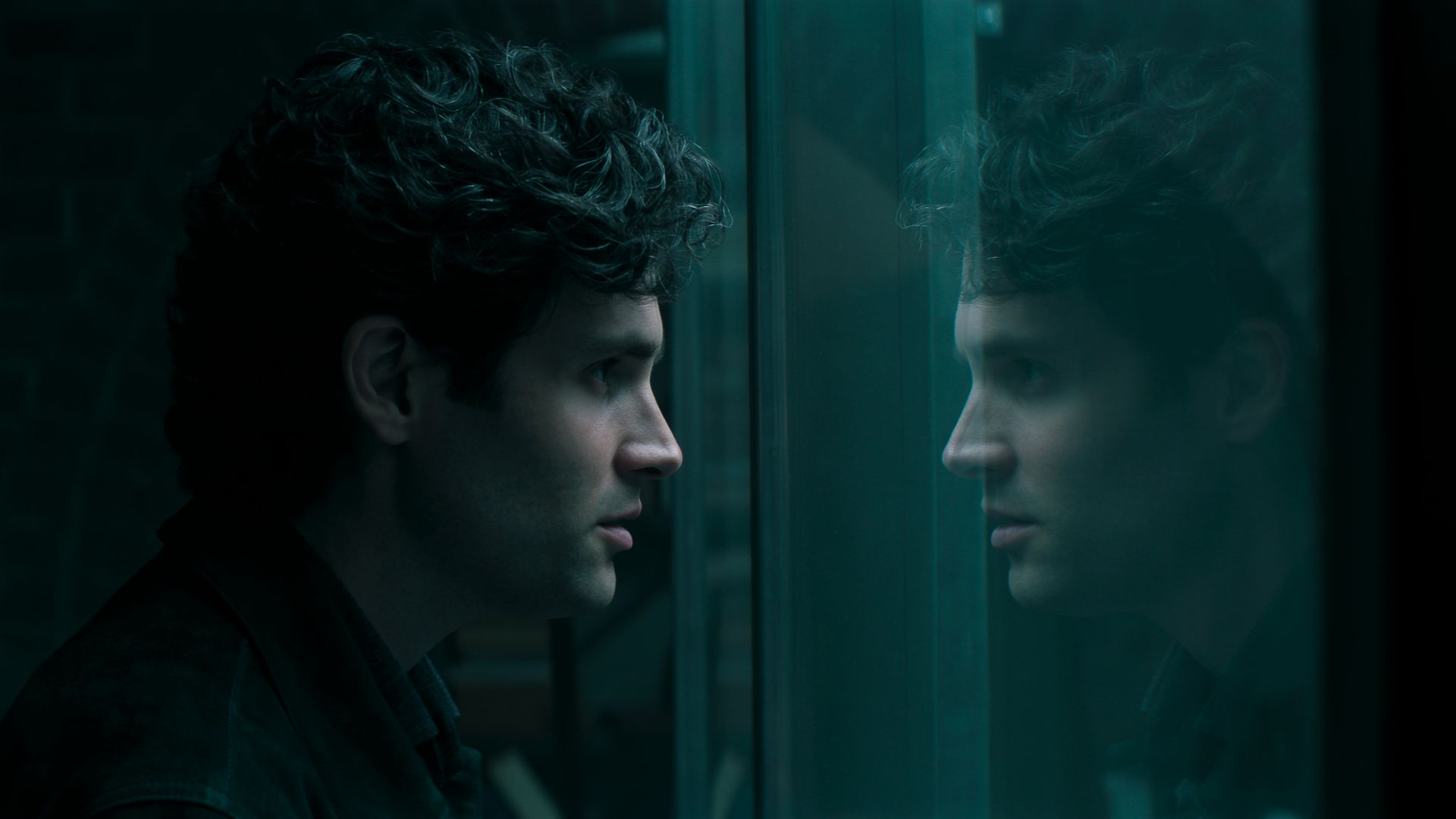 Penn Badgley as Joe Goldberg in episode 503 of You. 