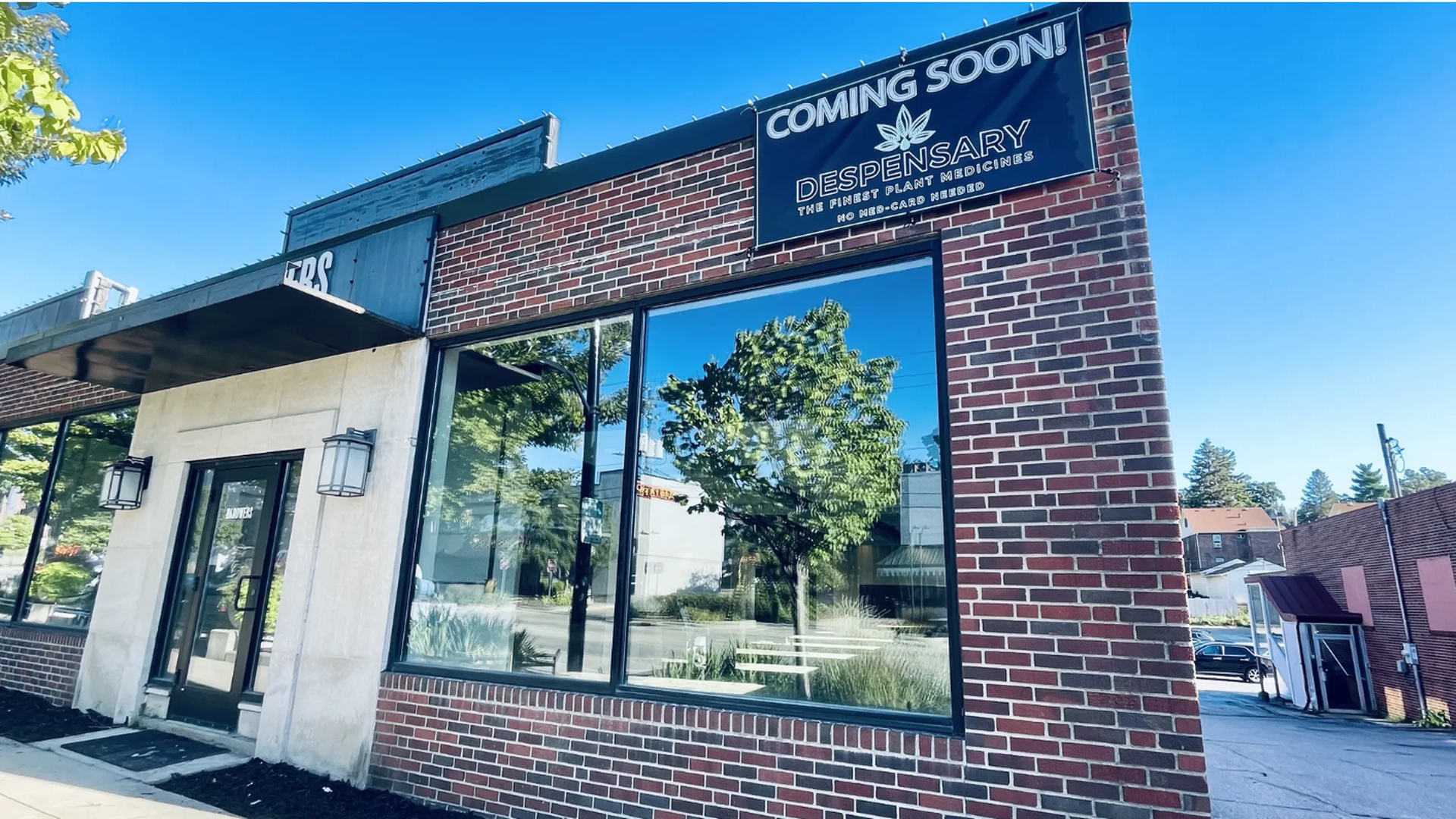 The front of Ingersoll's Despensary