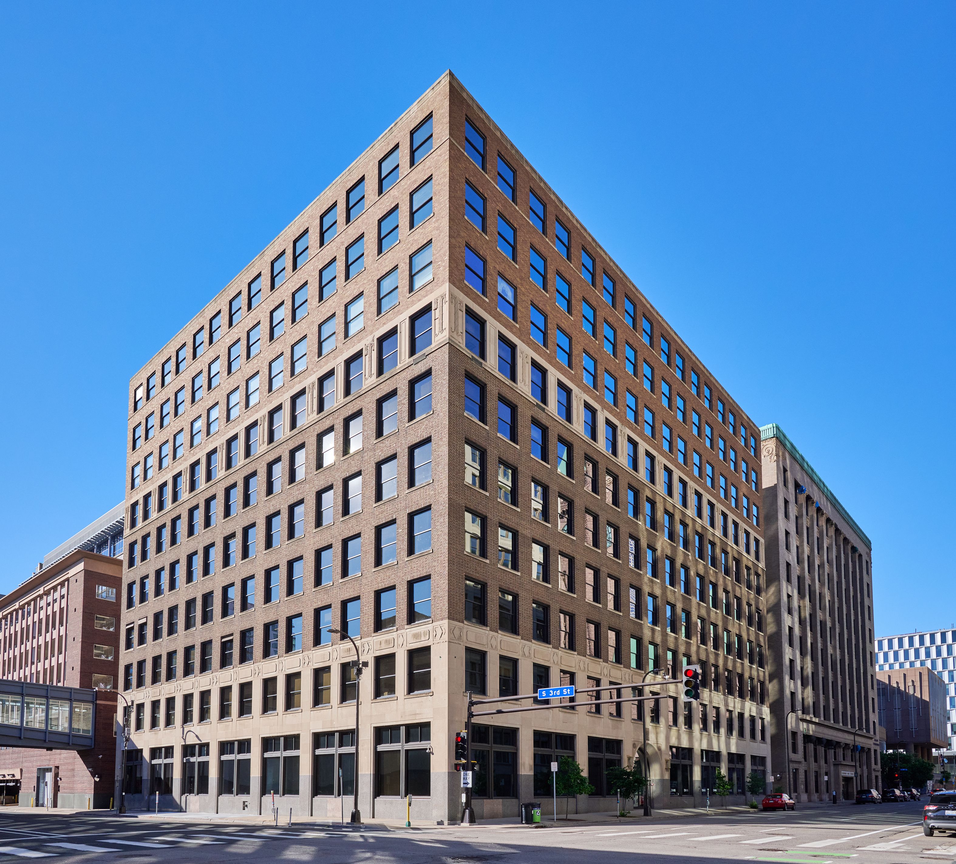 The Minneapolis Grain Exchange building as seen from outside
