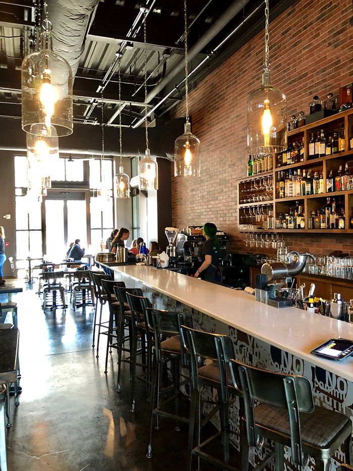 bar-at-comida-charlotte-cocktails