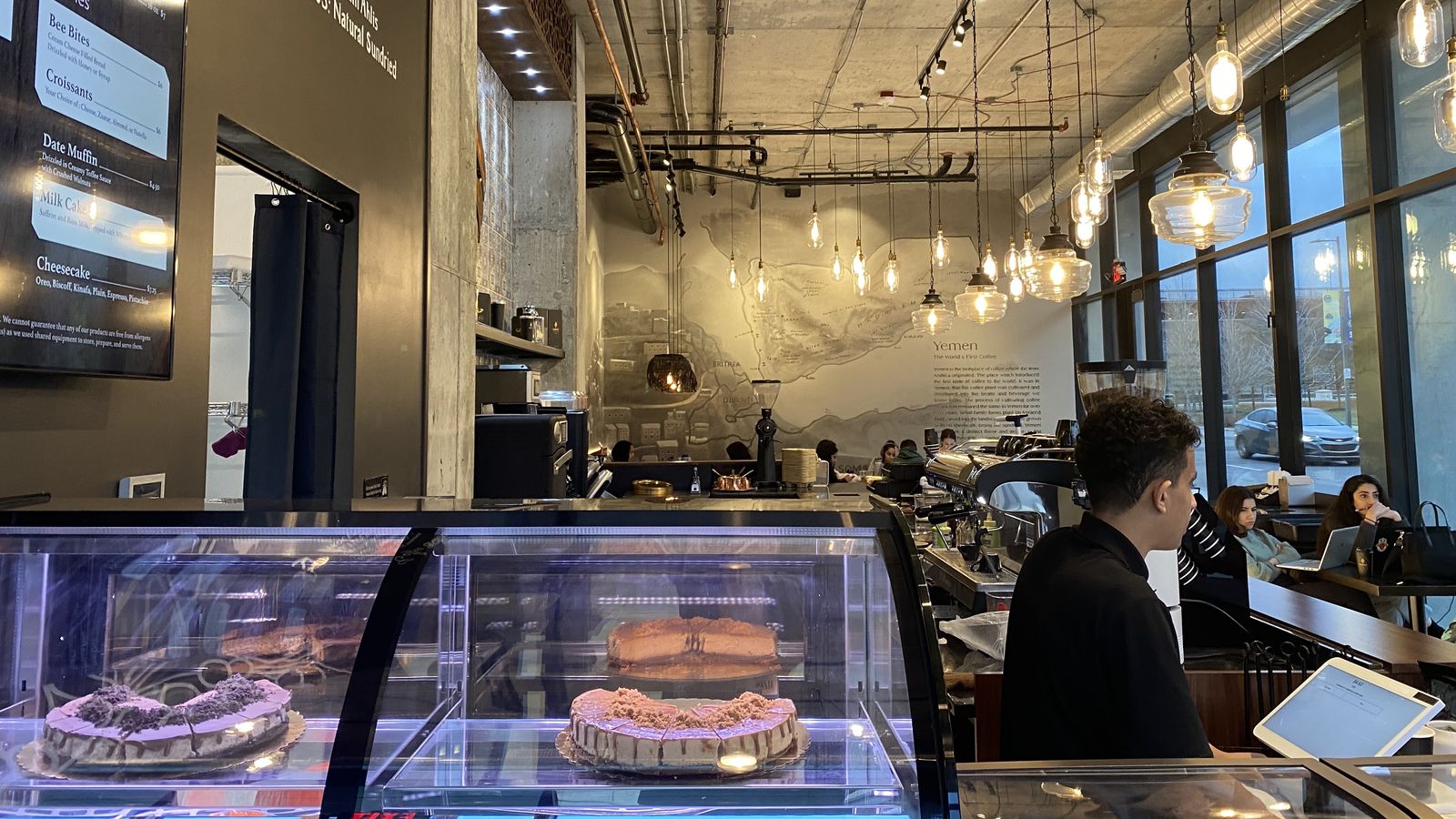 Yemeni coffee shop Haraz Coffee House opens in Midtown Detroit - Axios