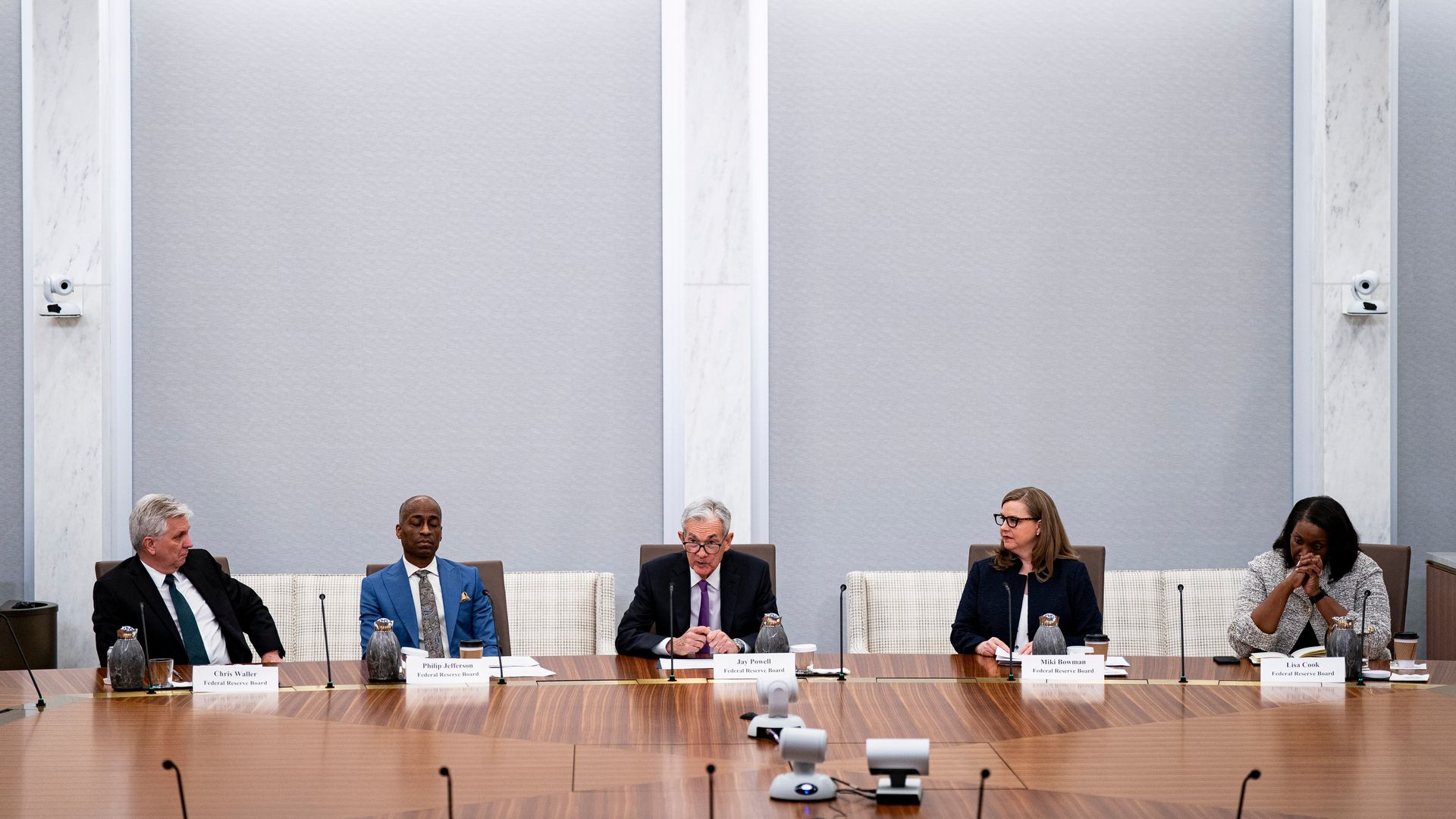 The Fed Board of Governors