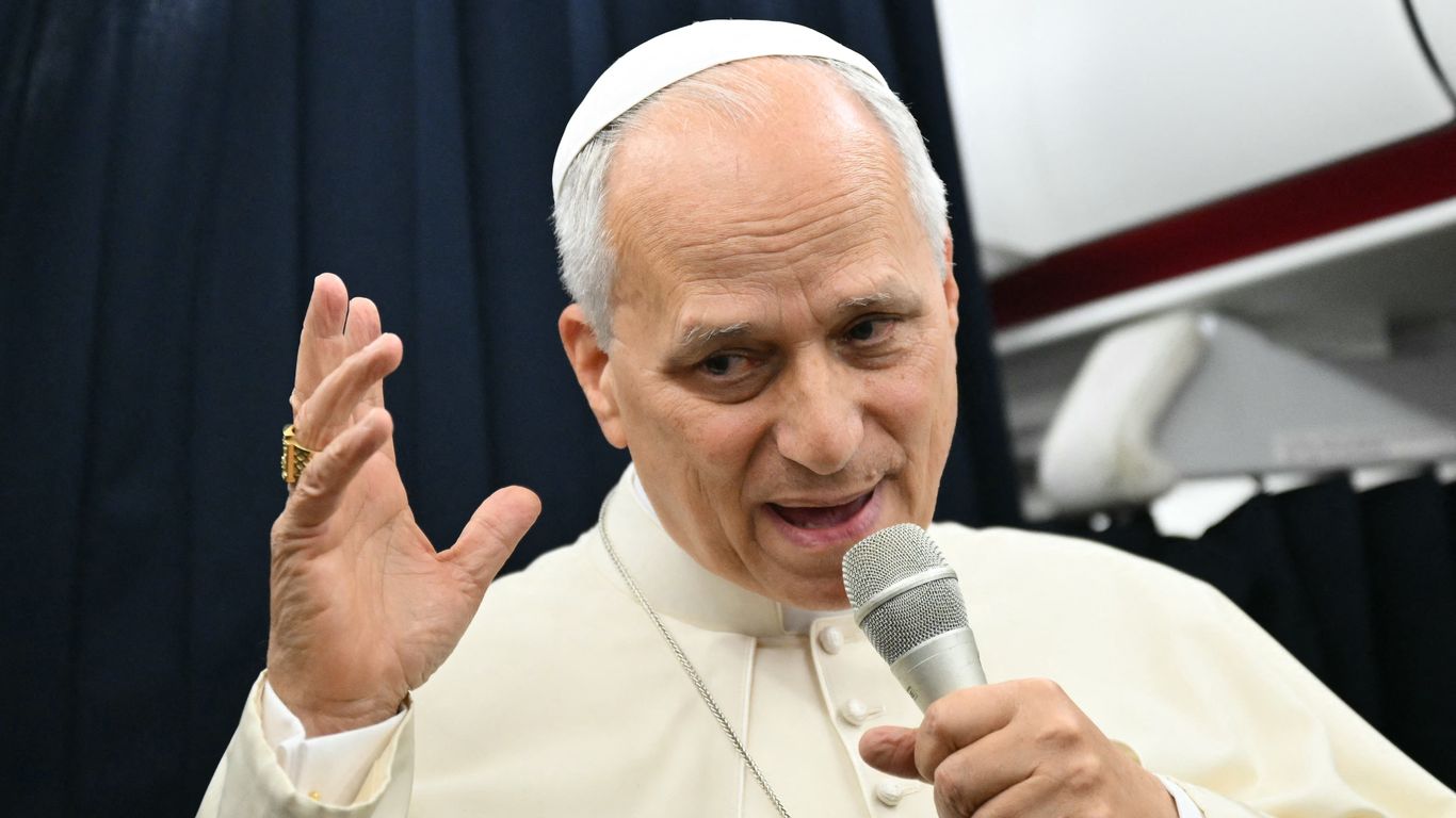 Pope Leo rejects AI "fake news" claims after Trump calls fears a "hoax"