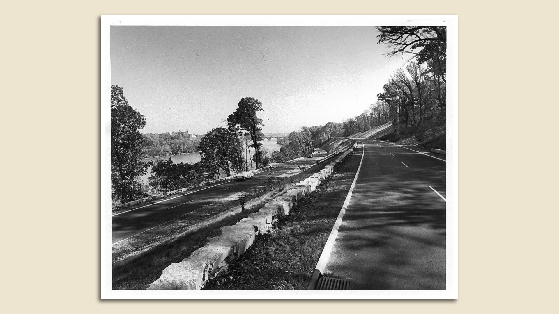 1960s view of the GW Parkway