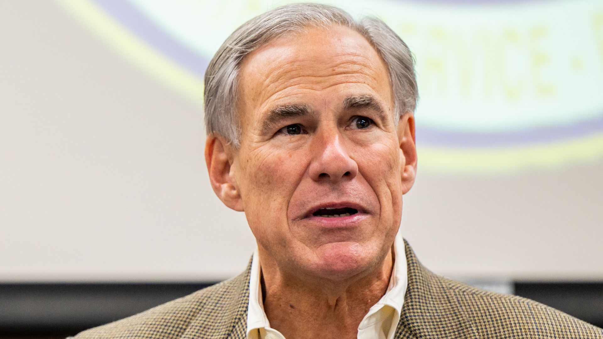 Photo of Greg Abbott speaking