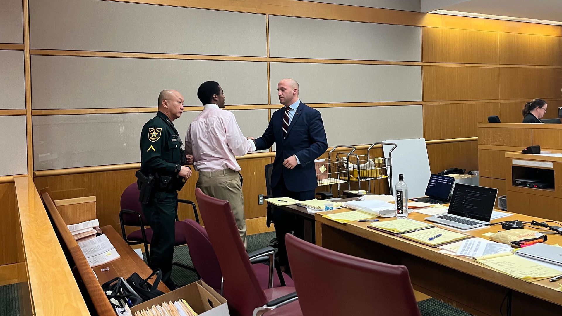 St. Petersburg man acquitted of murder charges in police shooting ...