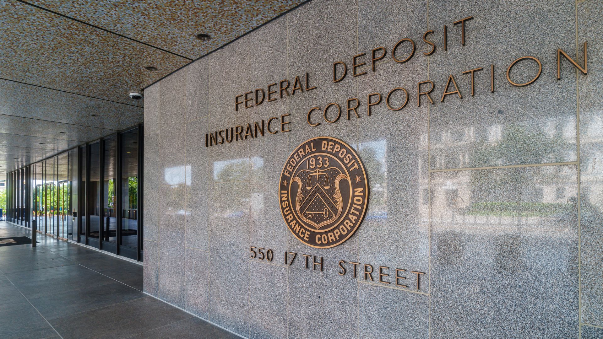 Exterior shot of FDIC building