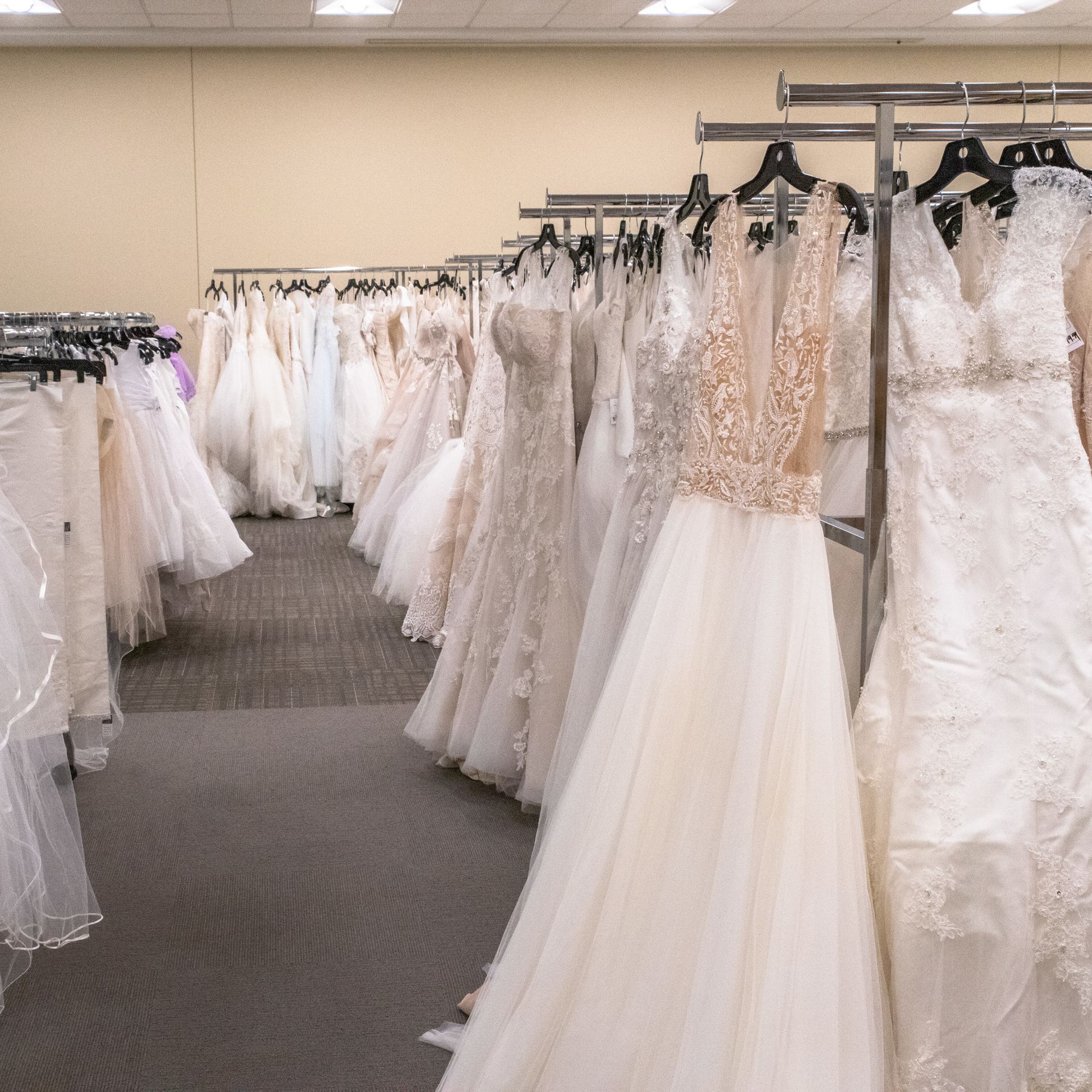 How to spend under 500 on your wedding dress in Charlotte