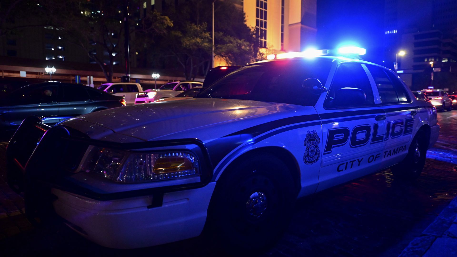 A police car with its lights on