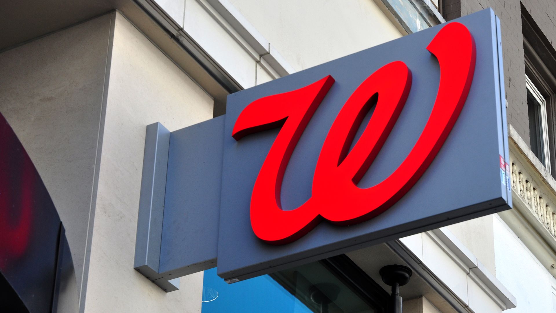 Walgreens logo.