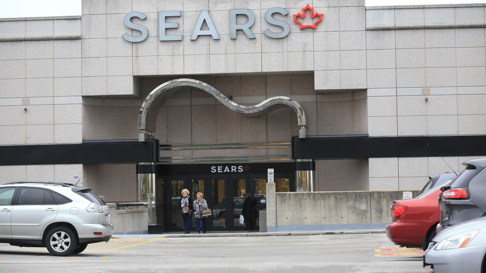 U.S. malls are closing because there are too many of them