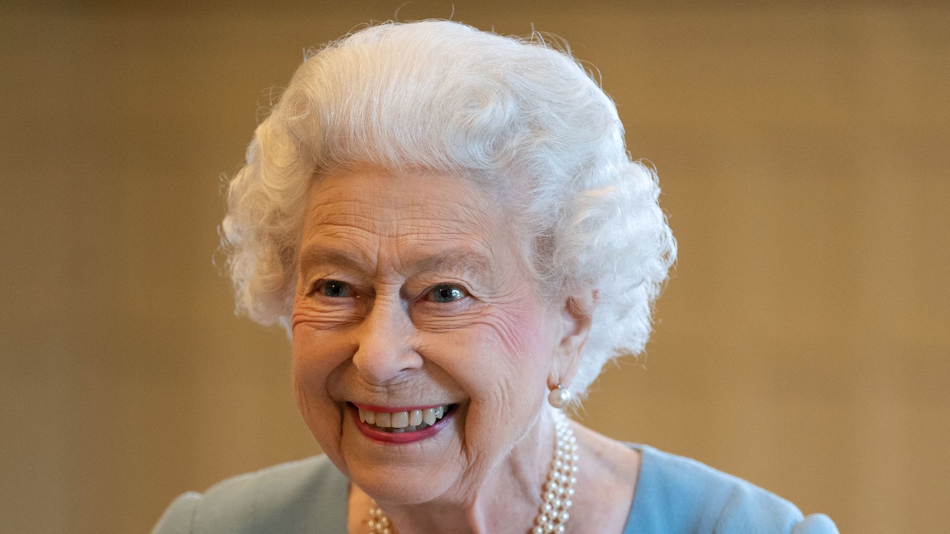 Queen Elizabeth 