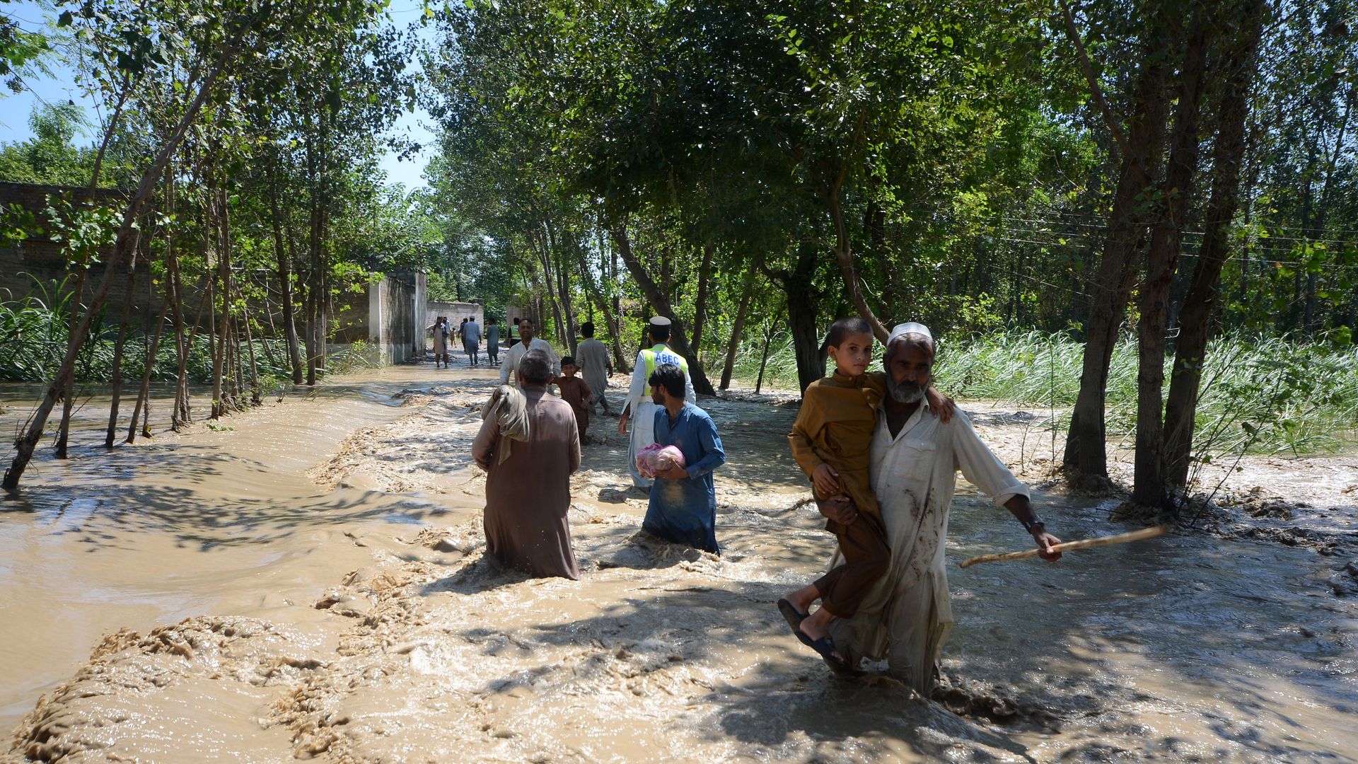 Pakistan Rabeeeca Photos: Pakistan monsoon flooding kills over 1,000