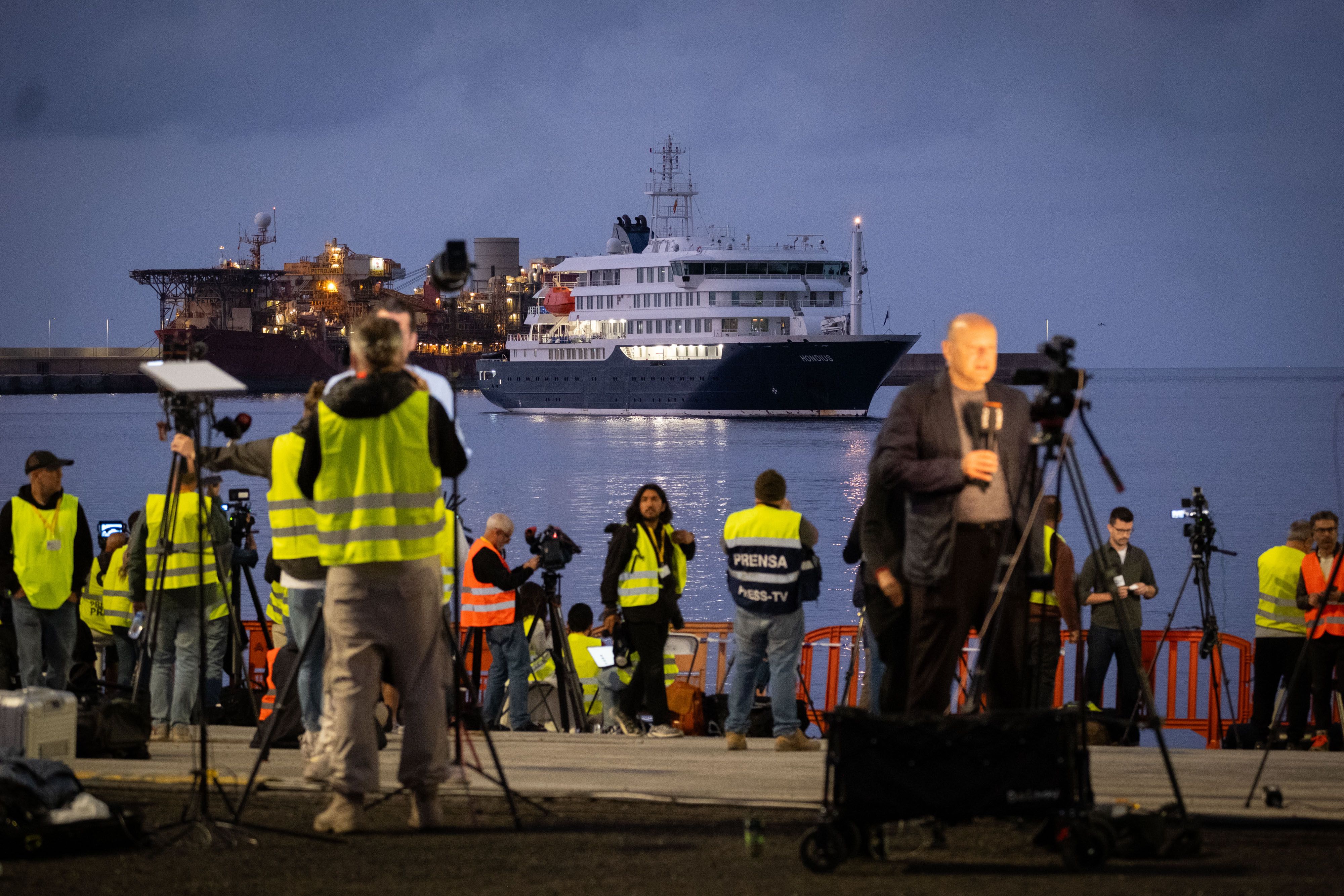 A cruise ship with passengers possibly infected with hantavirus approaches port in Tenerife, Canary Islands, yesterday. Photo: Andres Gutierrez/Anadolu via Getty Images