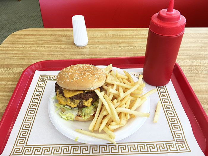 zack's-special-cheeseburger