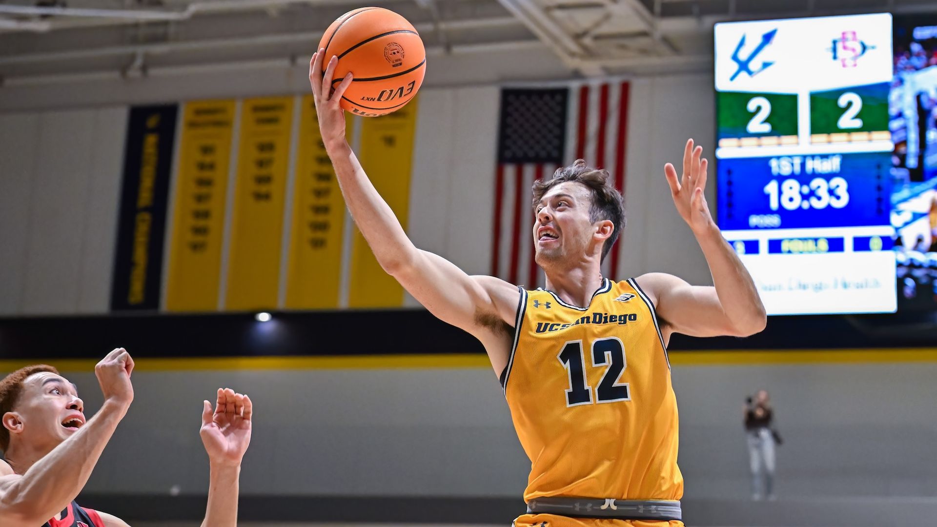 Ucsd basketball discount