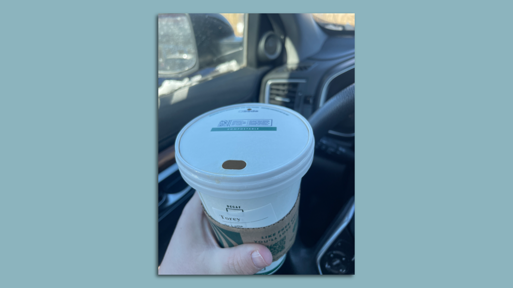 Starbucks tests compostable cups, but not everyone's sipping smoothly -  Axios Twin Cities