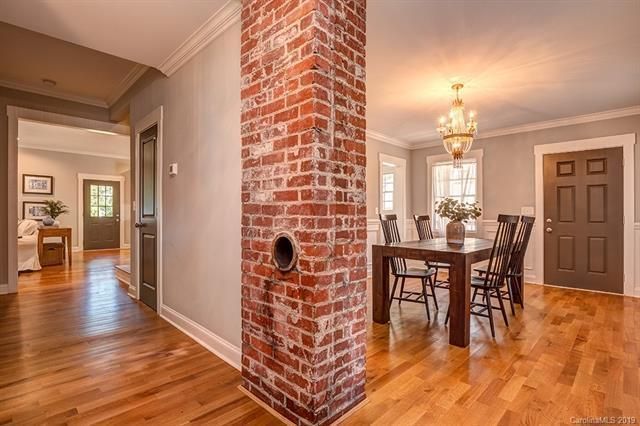 620 Woodruff Place details