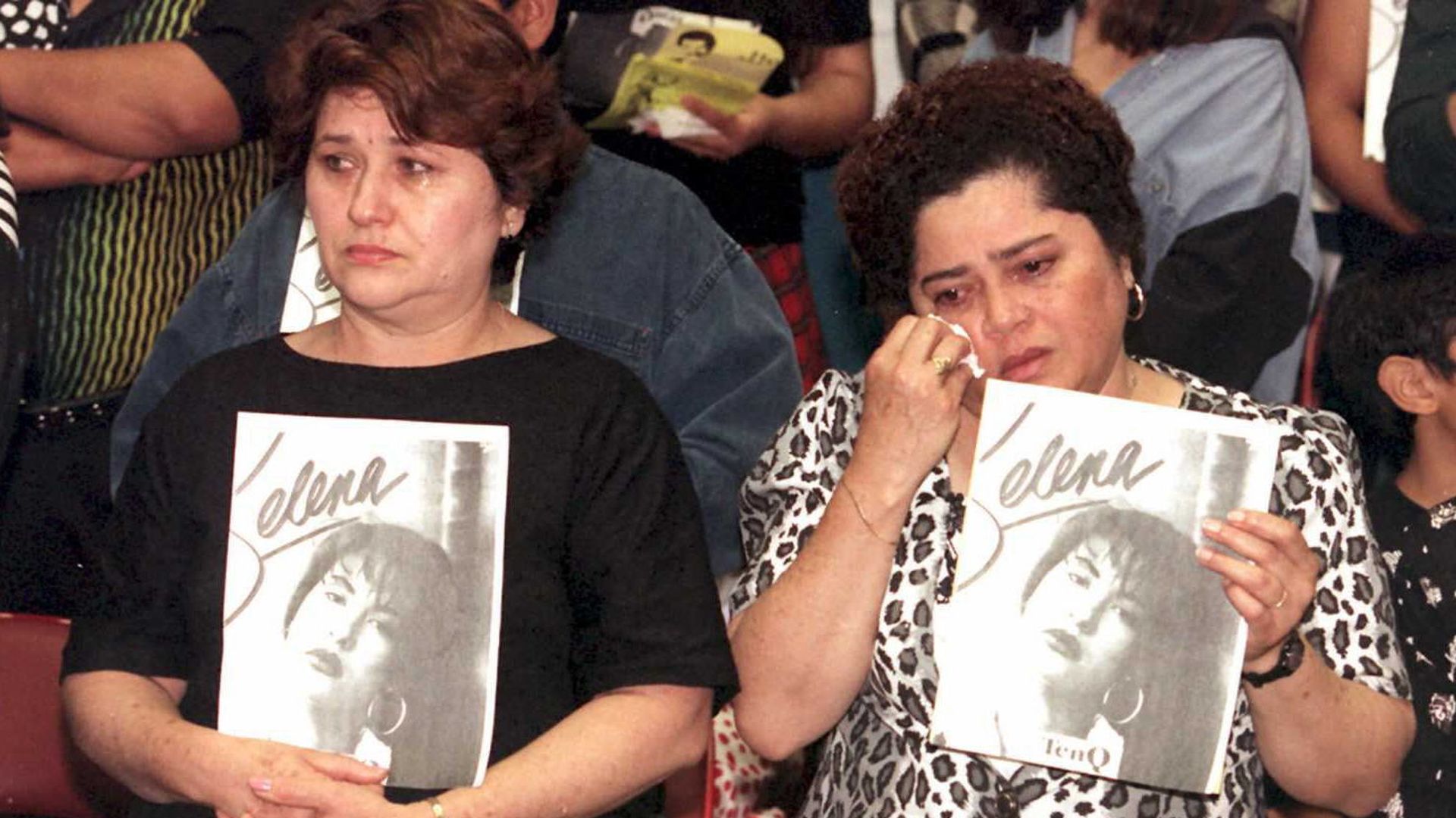 Selena's killer is up for parole: What we know about Yolanda Saldívar's  case - Axios San Antonio