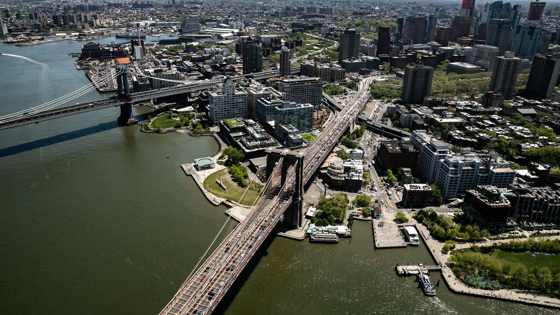 Photo of New York from the air