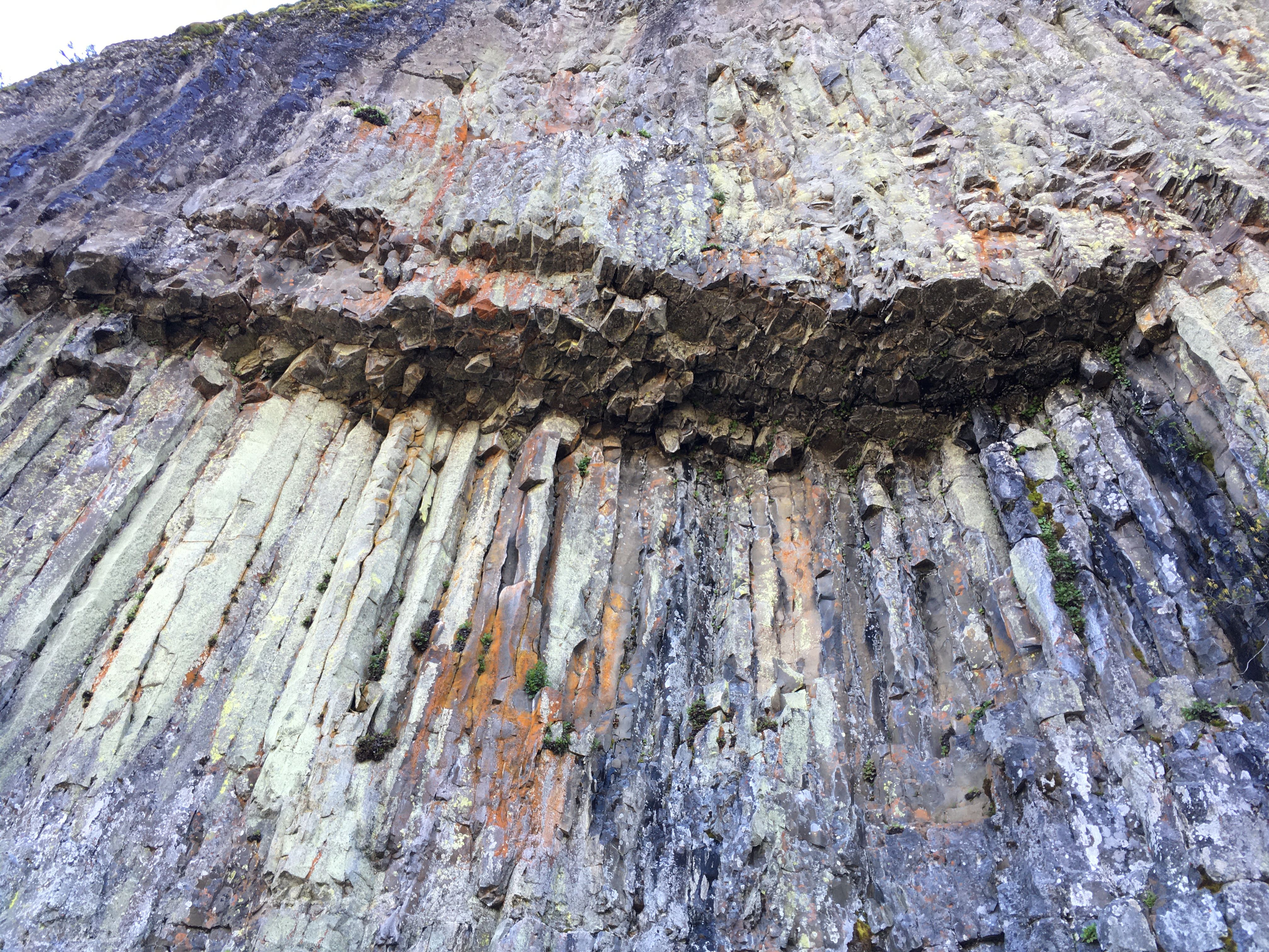 Basalt columns forming an imposing cliff.