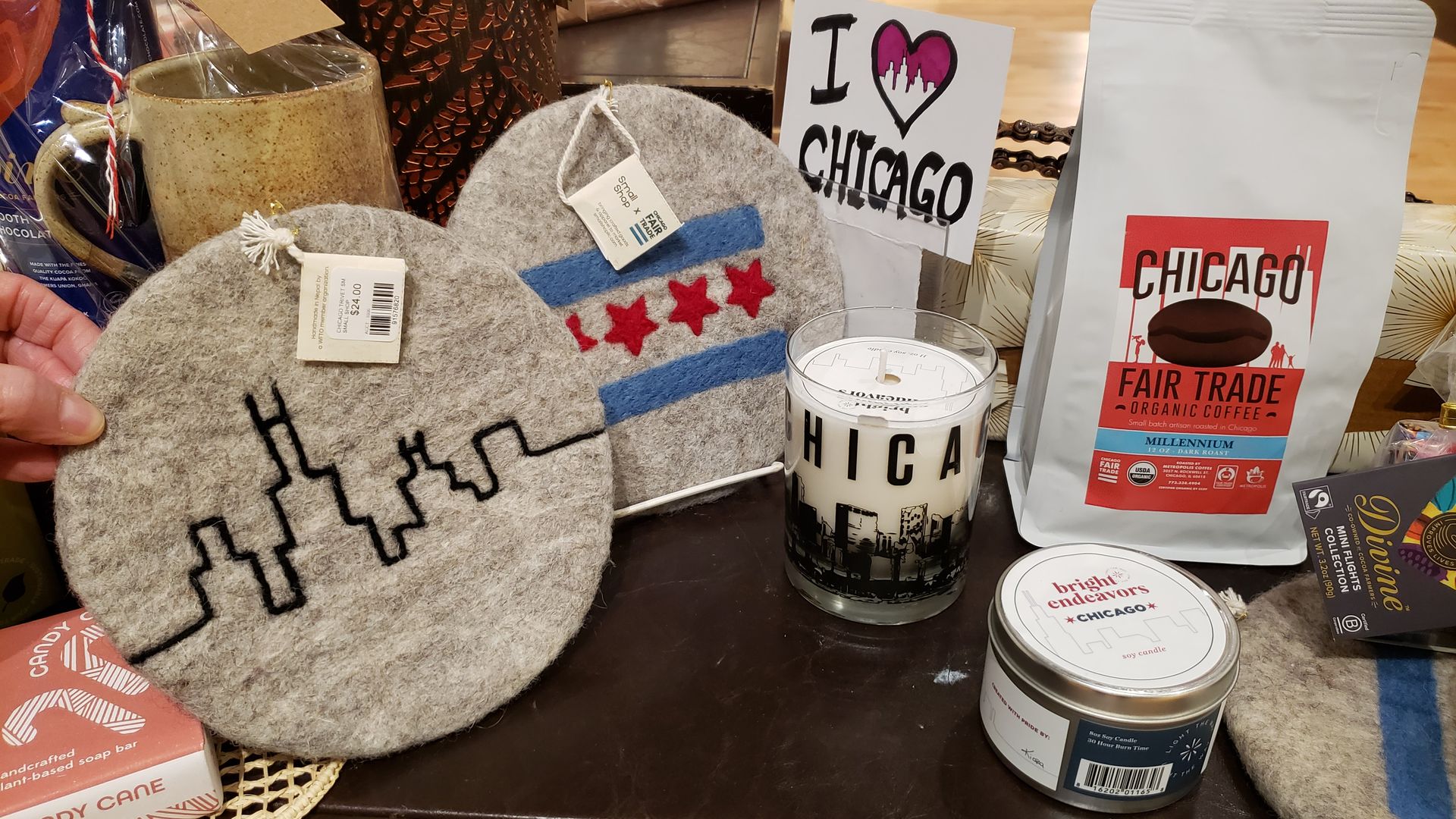 Chicago themed gifts 