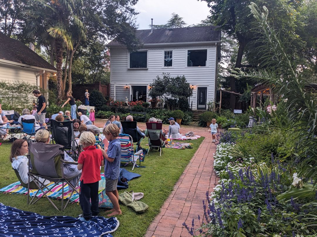 Food Truck & Music in the Garden