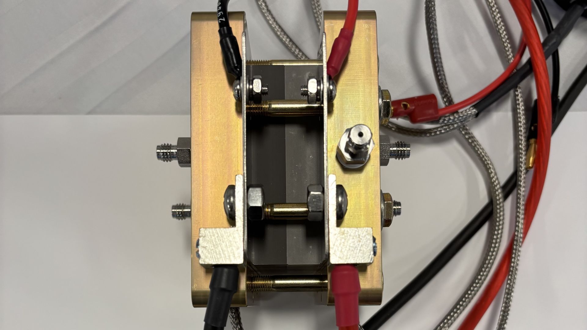 A cell that uses electrochemistry to extract minerals from waste and carbon dioxide from seawater made by startup BlueShift